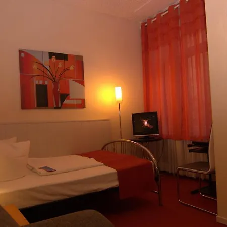 Hotel-pension Ariane Am Kurfurstendamm Gasthof Berlin