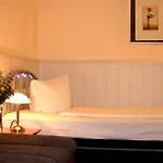Hotel-pension Ariane Am Kurfurstendamm ゲストハウス 3*