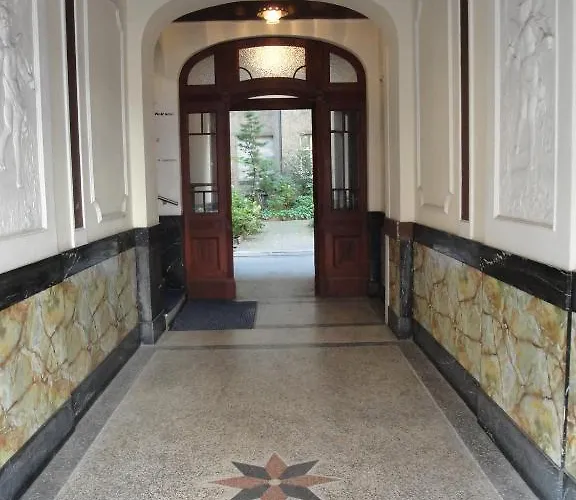 Hotel-pension Ariane Am Kurfurstendamm Vendégház 3*